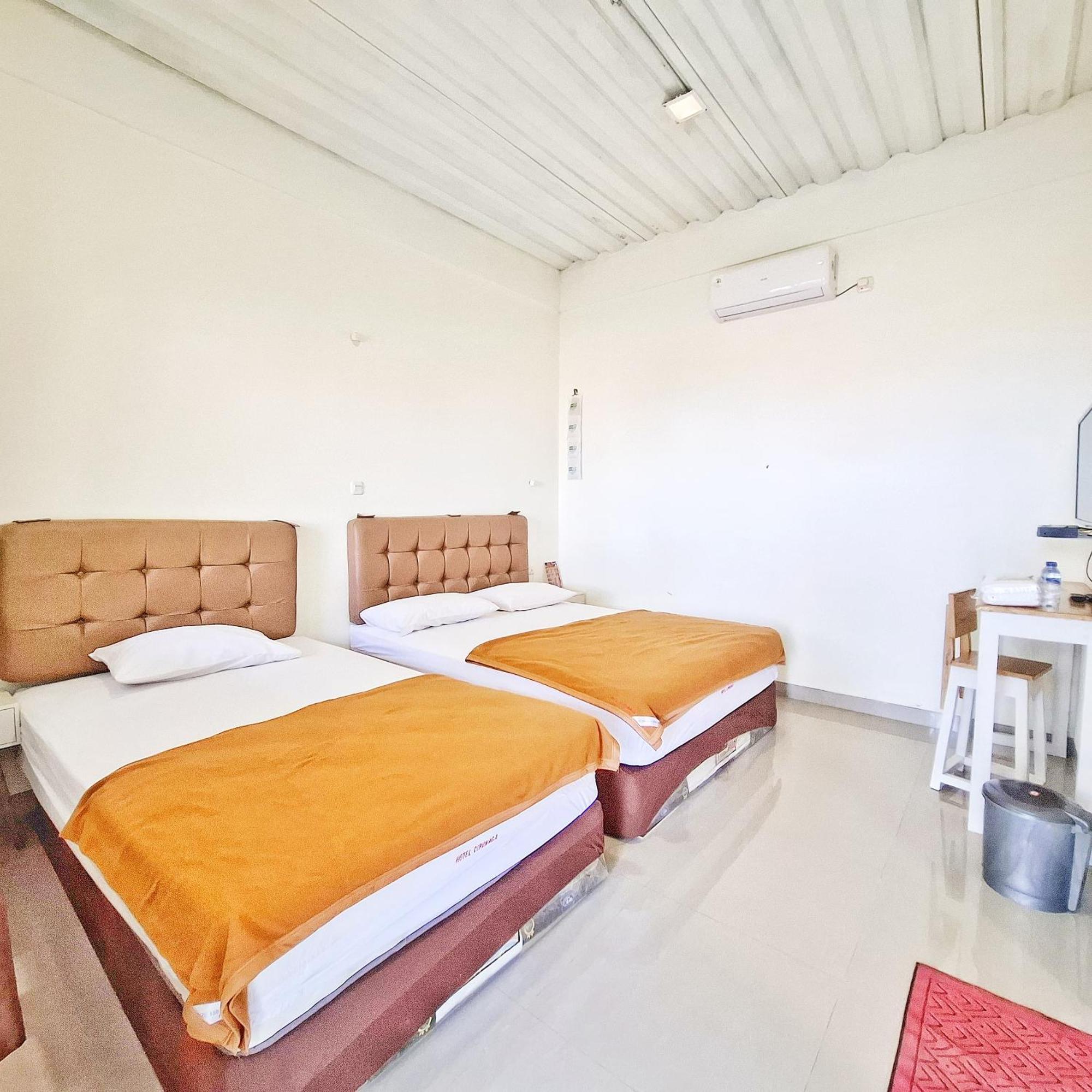 Hotel Cipunaga Ciemas Kültér fotó